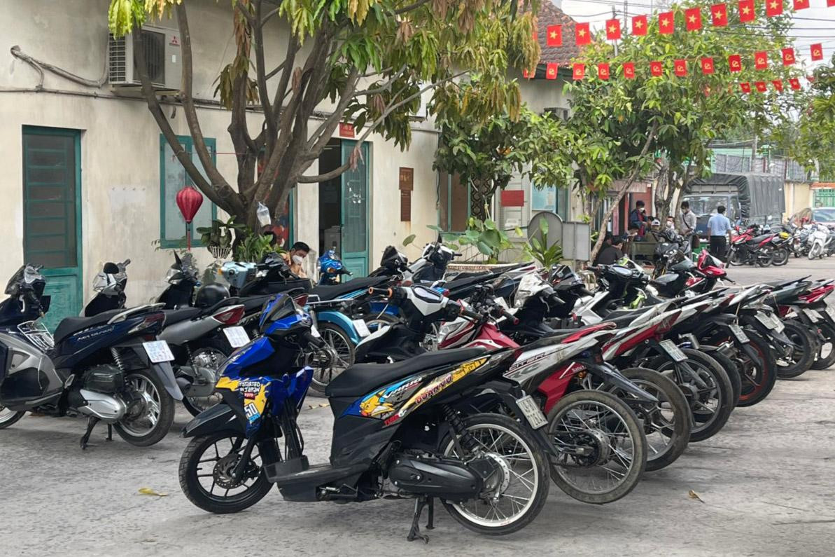 Nhiều phương tiện bị thay đổi kết cấu. Nhiều phương tiện bị thay đổi kết cấu.