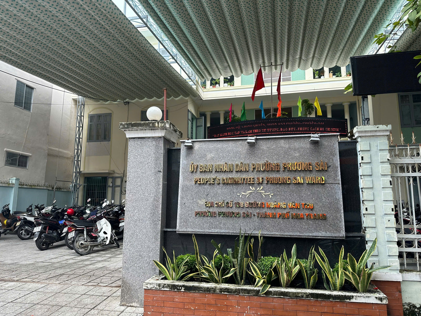 Trụ sở chính phường Phương Sài sau khi sáp nhập phường Phương Sơn.