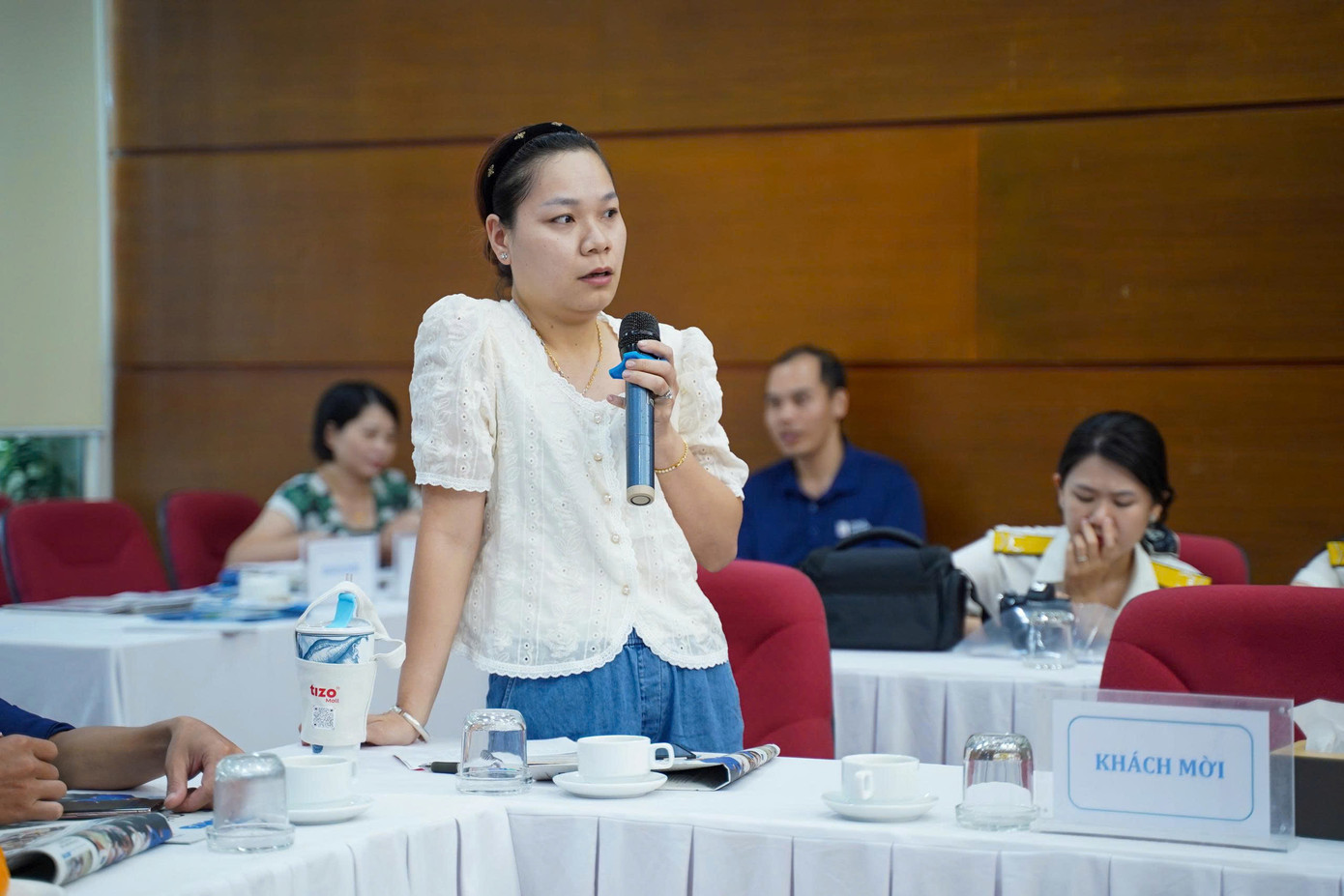 Bà Nguyễn Thị Thanh Nhàn, hộ kinh doanh đồ bơi tại Hà Nội