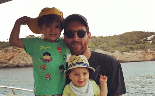 Chuyện cảm động về tình phụ tử của Lionel Messi ảnh 2