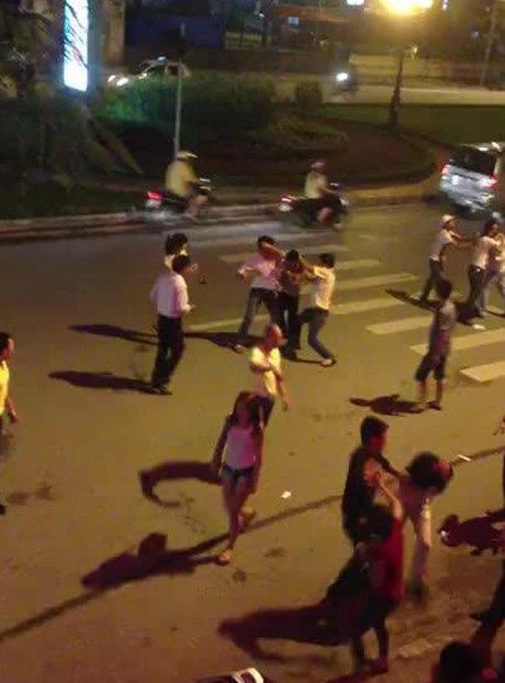 (ảnh cắt từ clip). (ảnh cắt từ clip)