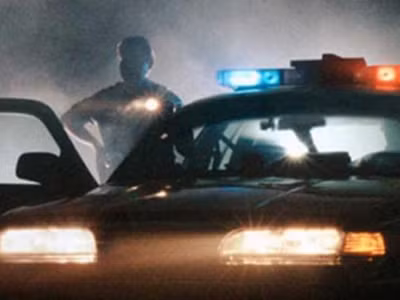 Jackie đã hiếp dâm một thiếu nữ vi phạm giao thông (Ảnh minh họa). Jackie đã hiếp dâm một thiếu nữ vi phạm giao thông (Ảnh minh họa)