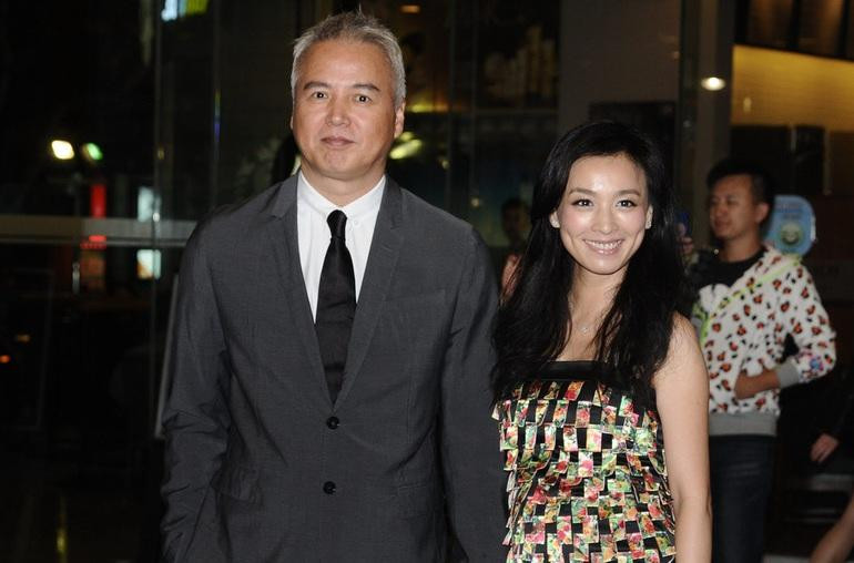 Vợ chồng Trương Đình và Lâm Thoại Dương đang bị phong tỏa tài sản 100 triệu USD (2.000 tỷ đồng) để điều tra.