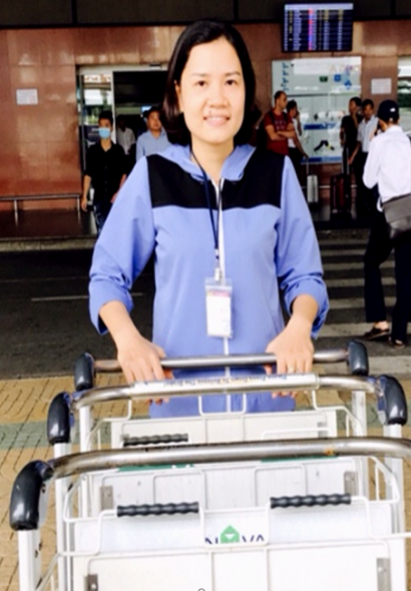 Nhân viên sân bay Nội Bài trả lại hành khách hơn nửa tỷ đồng ảnh 1