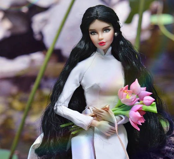 Sinh viên 9X kiếm 1.500 USD/tháng từ trang điểm búp bê ảnh 3