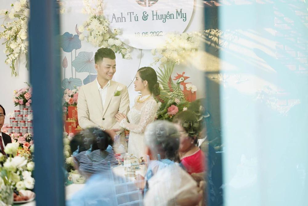Toàn cảnh lễ đính hôn của cặp đôi Anh Tú - Huyền My. Toàn cảnh lễ đính hôn của cặp đôi Anh Tú - Huyền My.