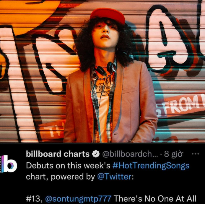 Bài đăng chúc mừng thành tích của "There’s no one at all" trên tài khoản Twitter của Billboard.