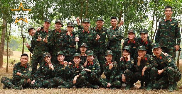 Dàn chiến sĩ cũ được tuyển chọn kỹ lưỡng nhất. Dàn chiến sĩ cũ được tuyển chọn kỹ lưỡng nhất.