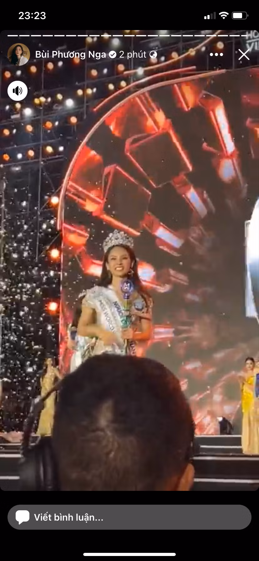 Á hậu Phương Nga cũng dành trọn spotlight cho Mai Phương trên trang cá nhân của mình để thay lời chúc mừng đến tân Hoa hậu.
