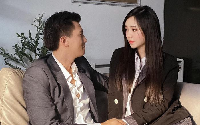 Hà Việt Dũng và Quỳnh Kool trong phim Hãy Nói Lời Yêu.