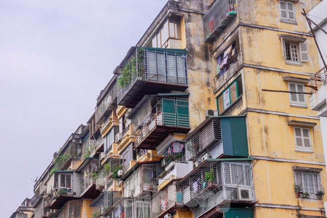 Nơm nớp lo sợ với 'chuồng cọp, lồng chim' giăng khắp Thủ đô ảnh 8