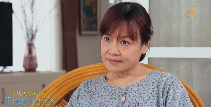 Nghệ sĩ Tú Oanh tái xuất màn ảnh sau gần chục năm, thu nhận nhiều "gạch đá" vì đóng vài bà Bích quá đạt