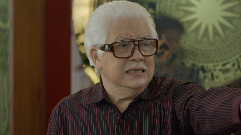 NSƯT Đức Trung mới tái xuất trong "Hướng dương ngược nắng" sau nhiều năm xa rời màn ảnh, lần này có tên trong danh sách xét Nghệ sĩ nhân dân NSƯT Đức Trung mới tái xuất trong "Hướng dương ngược nắng" sau nhiều năm xa rời màn ảnh, lần này có tên trong danh sách xét Nghệ sĩ nhân dân