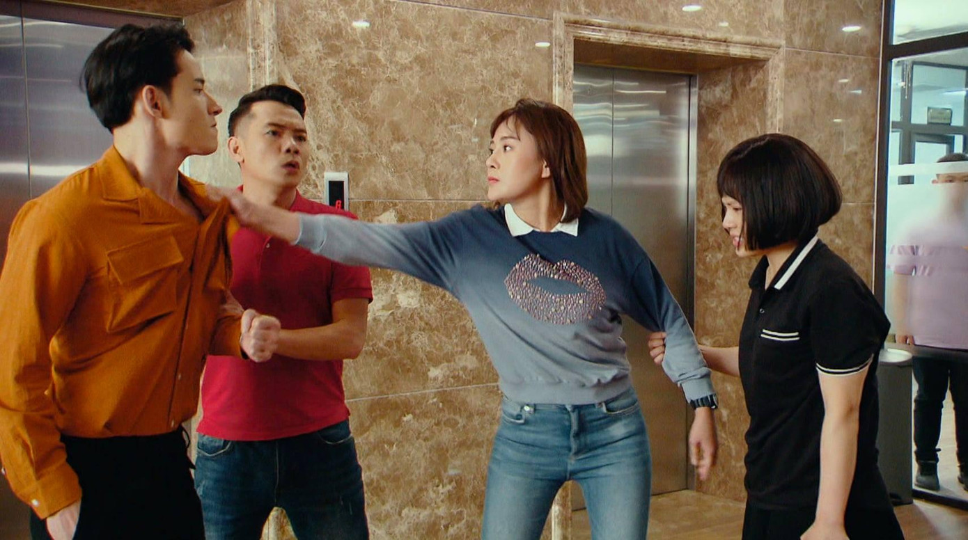 Dũng hèn hạ trả thù Diệp nên bị Nam dạy cho bài học