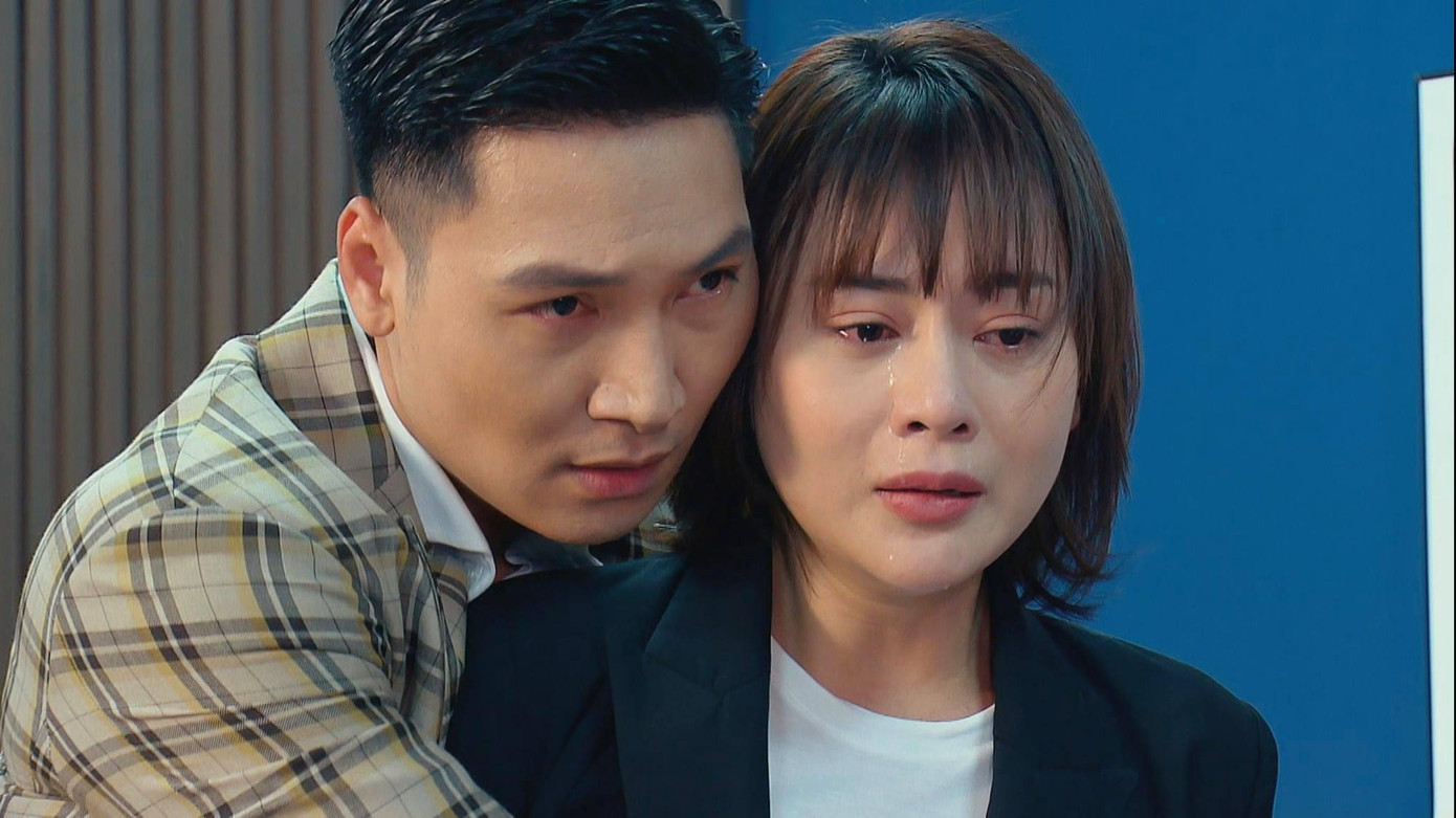 Nam tổn thương vì Long không có niềm tin ở người yêu Nam tổn thương vì Long không có niềm tin ở người yêu