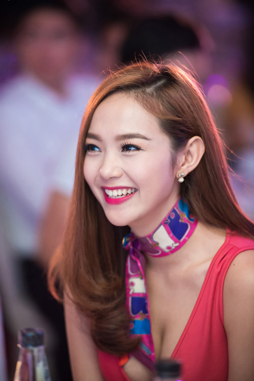 Minh Hằng: 'Tình yêu không thể nói trước được điều gì' ảnh 2