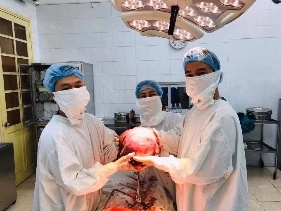 Hàng trăm xác thai nhi bỏ lẫn trong rác thải: Lãnh đạo Cà Mau nói gì? ảnh 5