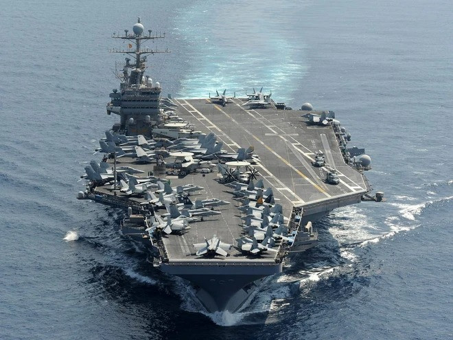 Tàu sân bay USS Abraham Lincoln. (Ảnh: Reuters) Tàu sân bay USS Abraham Lincoln. (Ảnh: Reuters)