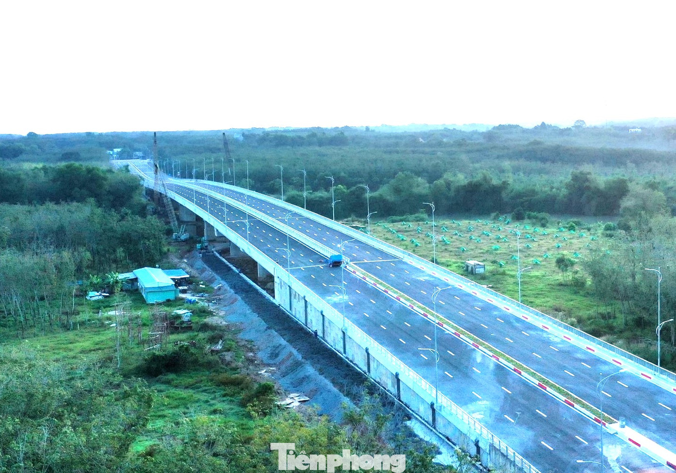 Cây cầu nối Bình Dương và Tây Ninh vừa đưa vào sử dụng chưa được đặt tên Cây cầu nối Bình Dương và Tây Ninh vừa đưa vào sử dụng chưa được đặt tên