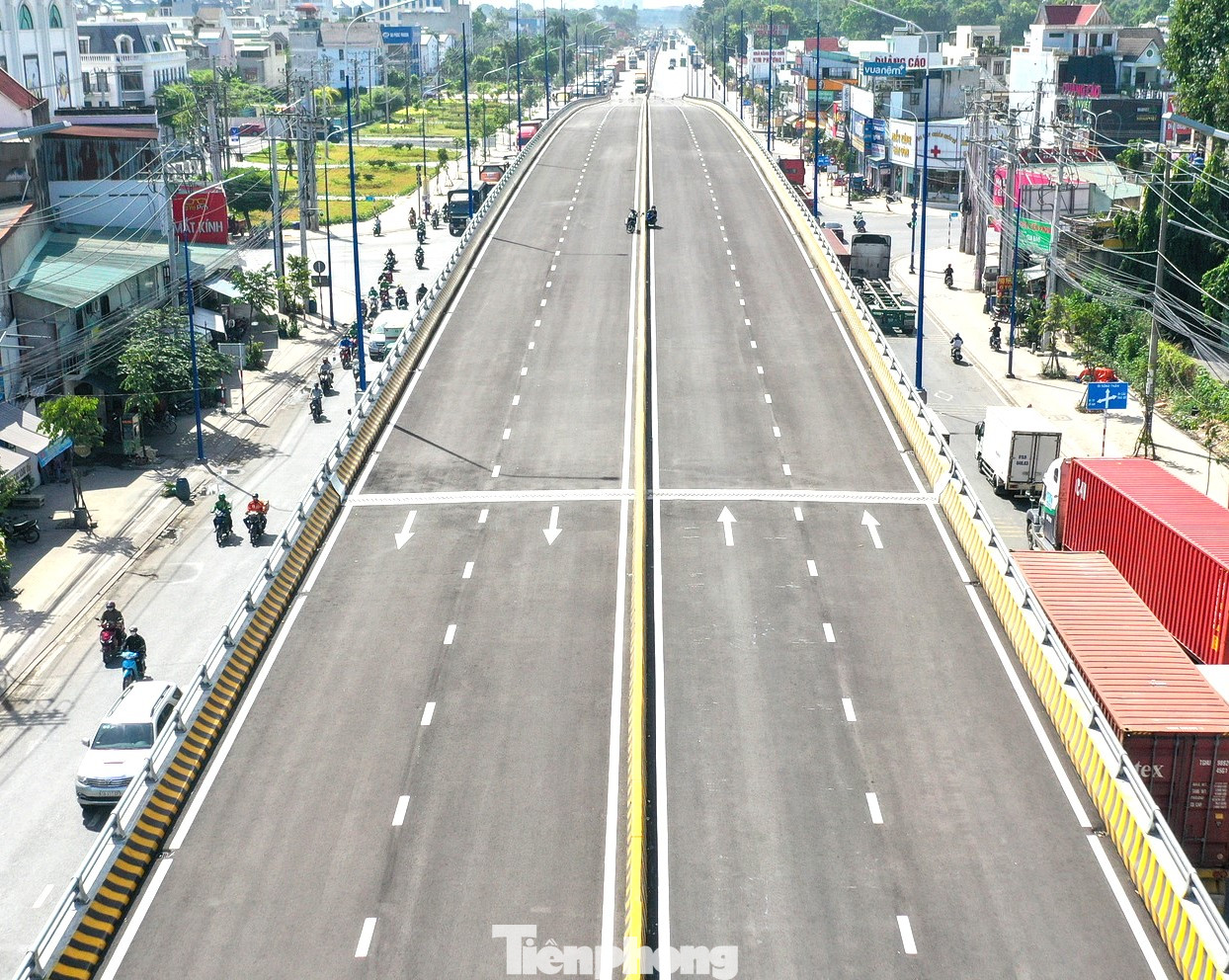 Cầu vượt thép đầu tiên tại Bình Dương đưa vào sử dụng giải quyết tình trạng ùn ứ vào giờ cao điểm