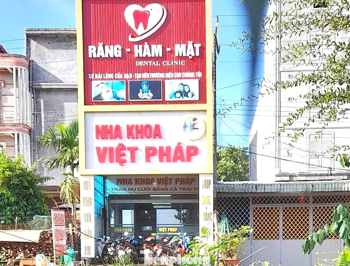 Nha khoa Việt Pháp