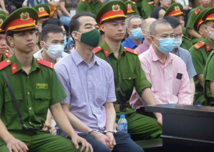 Ông Tô Anh Dũng tại phiên tòa. Ông Tô Anh Dũng tại phiên tòa.