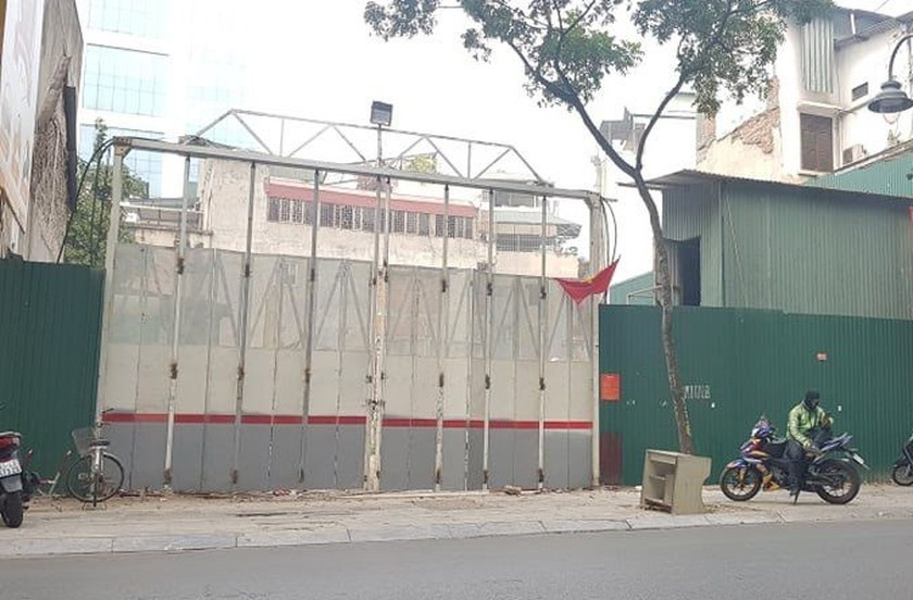 Khu đất vàng trong vụ án tại phố Bà Triệu. Khu đất vàng trong vụ án tại phố Bà Triệu.