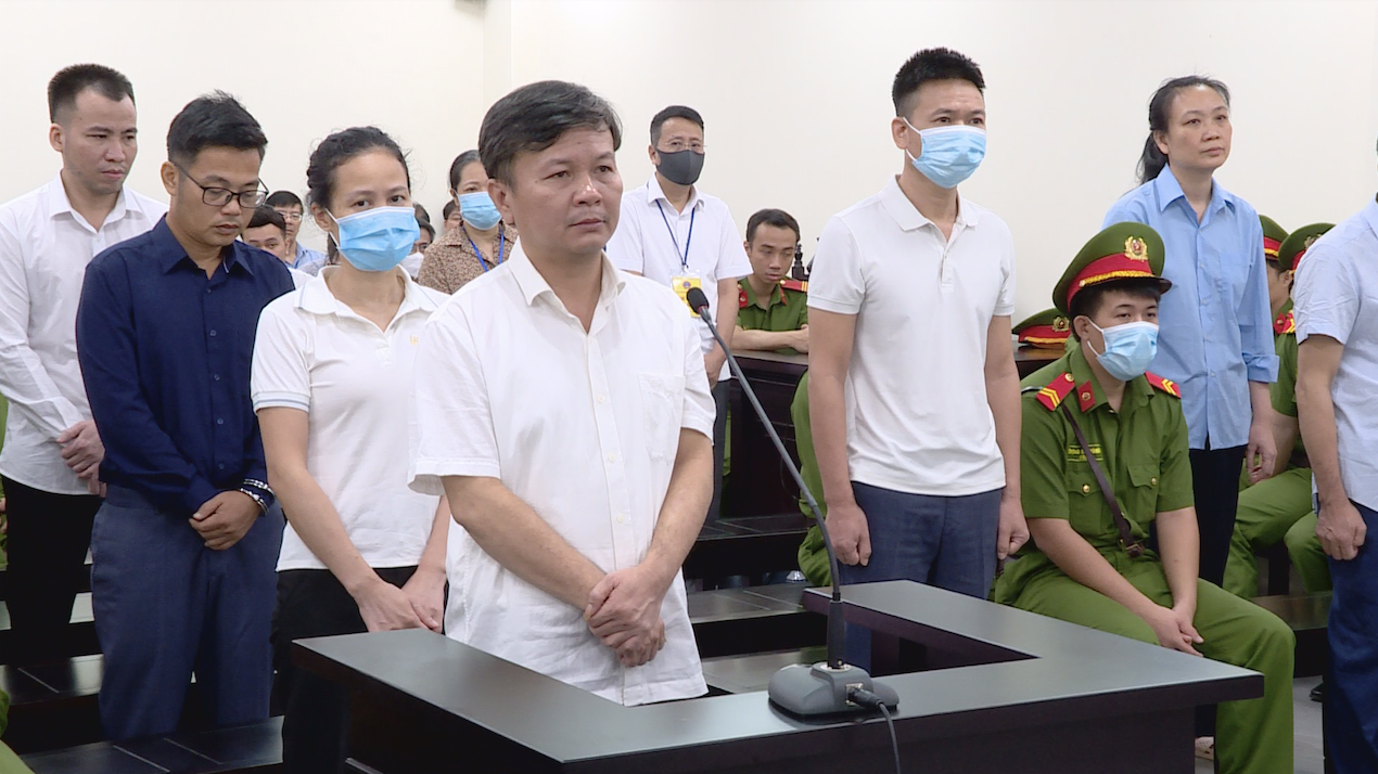 Các bị cáo tại phiên tòa. Các bị cáo tại phiên tòa.