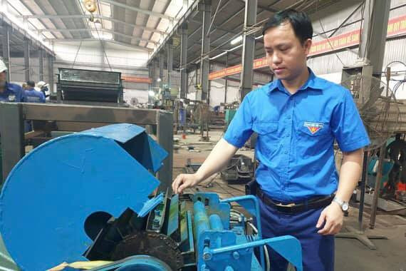 Hồ Xuân Vinh không ngừng nỗ lực sáng tạo, tiên phong cải tiến kỹ thuật trong lao động sản xuất