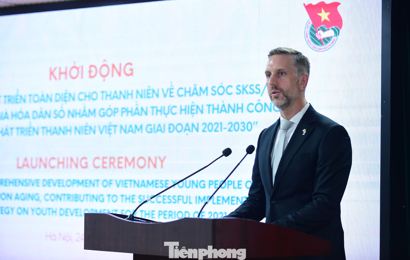 Ông Matthew David Jackson phát biểu tại chương trình. Ảnh: Xuân Tùng