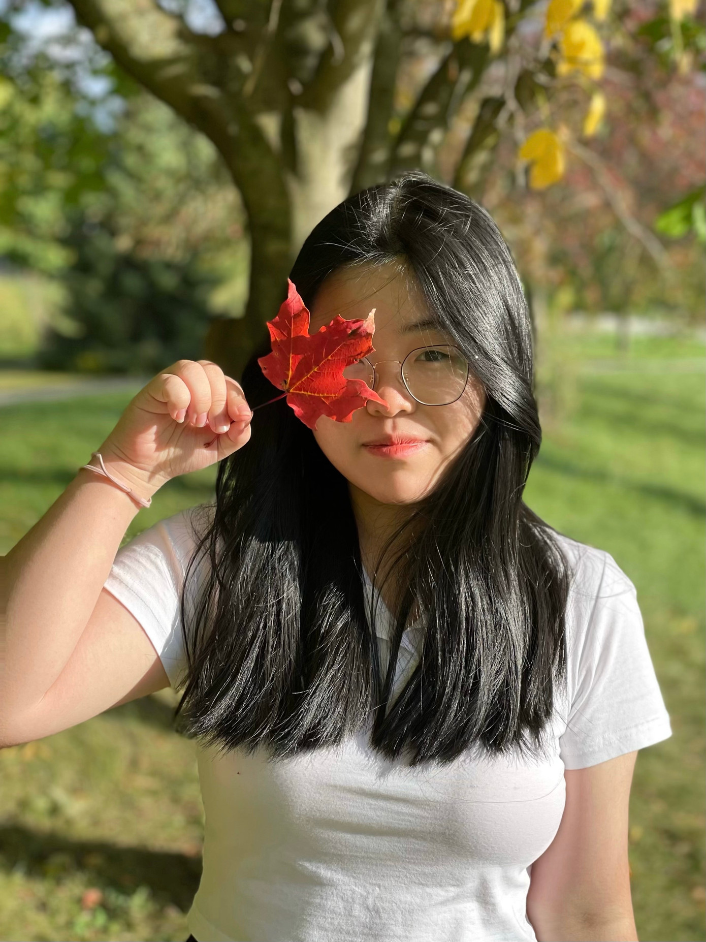 Huỳnh Ngọc Anh Thư (năm thứ nhất, trường ĐH Toronto, Canada). Huỳnh Ngọc Anh Thư (năm thứ nhất, trường ĐH Toronto, Canada).