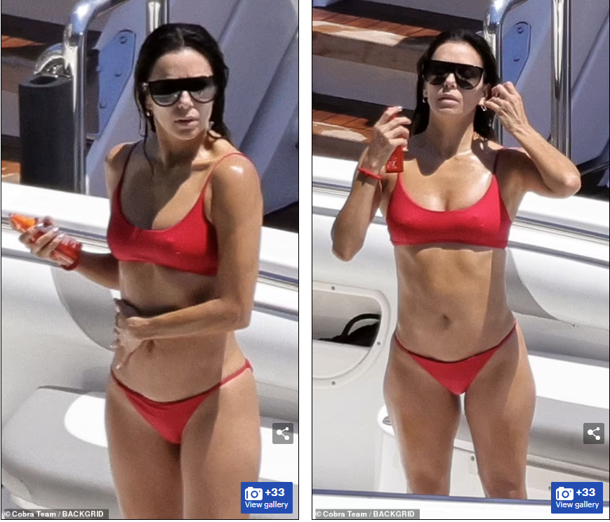 Loạt ảnh nữ diễn viên "Bà nội trợ kiểu Mỹ" thả dáng nóng bỏng với bikini đỏ rực trên du thuyền sang trọng vừa được đăng tải trên Dailymail.