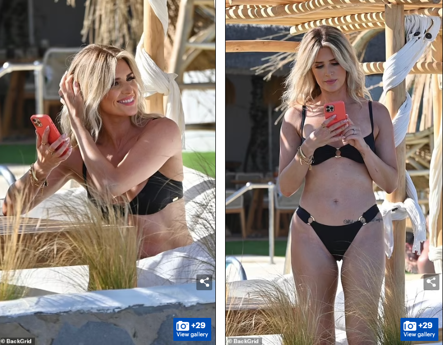 Ngôi sao sân khấu xứ sương mù cho biết do dịch bệnh kéo dài khiến cô cạn kiệt tài chính. Việc gia nhập OnlyFans đã giúp cô có thu nhập và thay đổi cuộc sống.