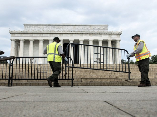 Chính phủ Mỹ ngừng hoạt động hơn hai tuần