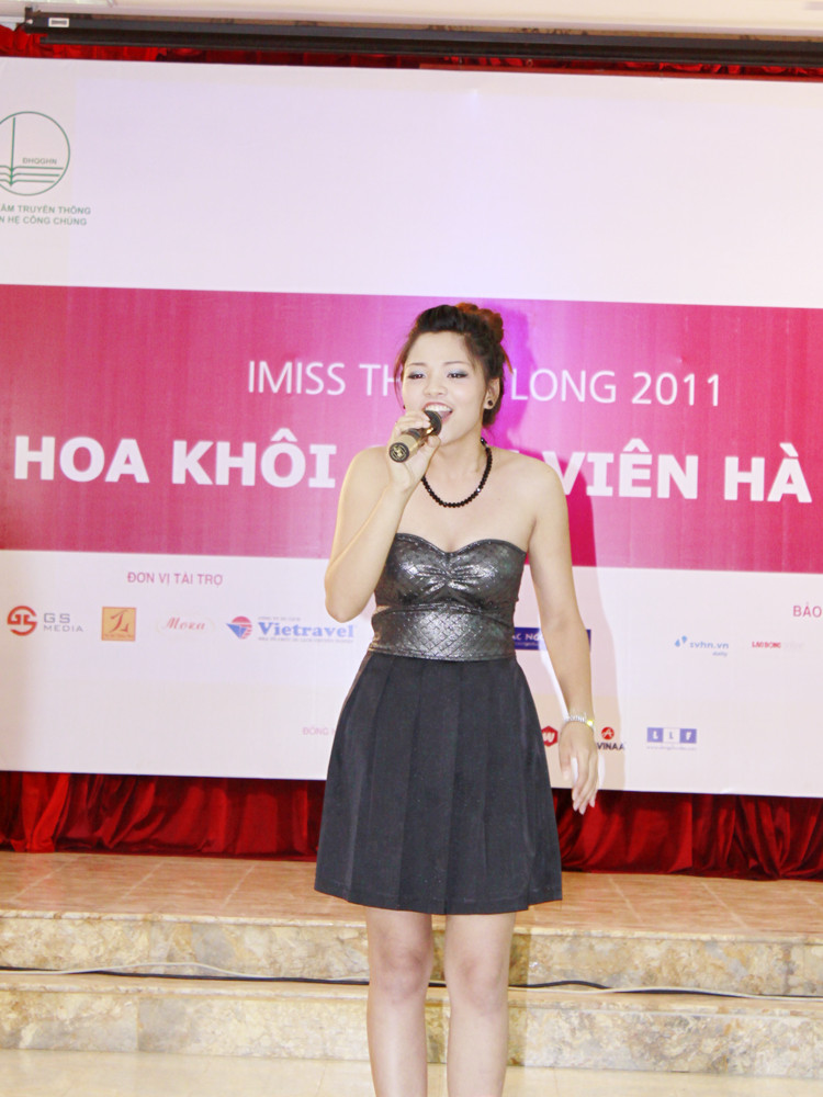 Nguyễn Quỳnh Chi (Viện Đại học Mở) với 