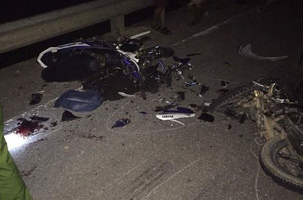 BẢN TIN ATGT: Đón con đi học về, mẹ bị xe container cán nát chân ảnh 6