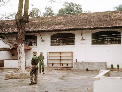 Trại giam Hỏa Lò, nơi tên Hùng chạy trốn tội ác nhưng không thành