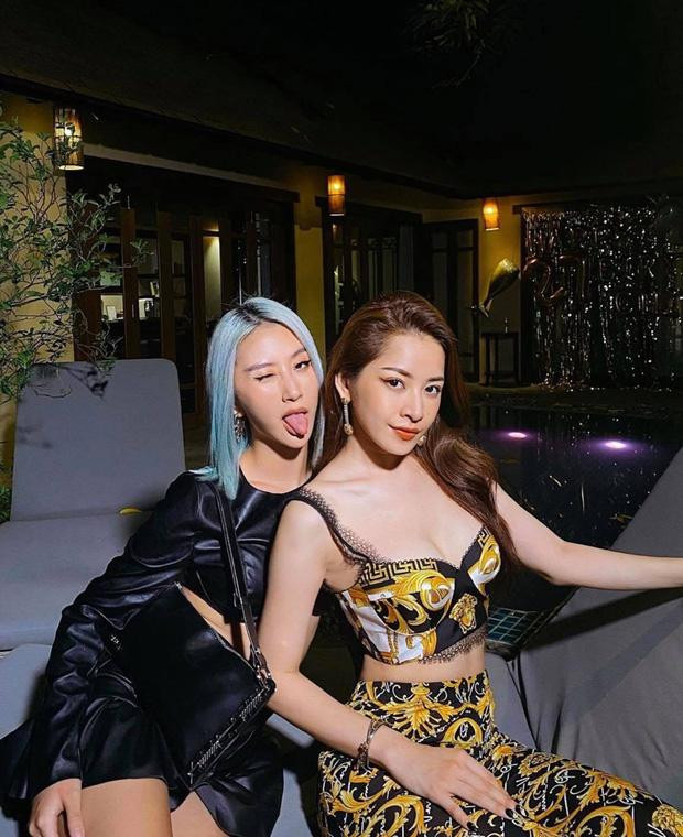 Từng là cặp chị em thân thiết nổi tiếng từ lâu nhưng cả hai bỗng chốc unfollow nhau.