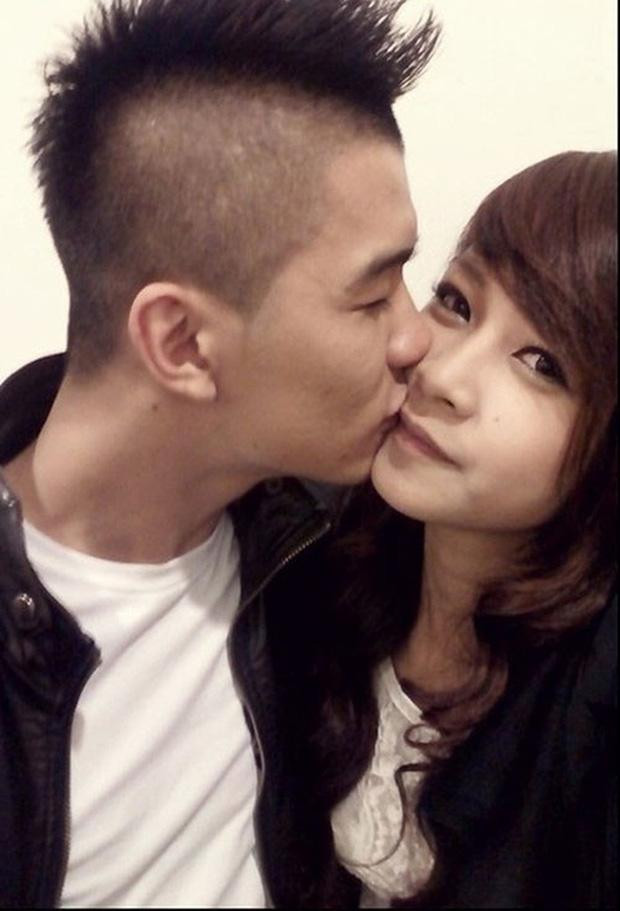 Cả hai không ngại ngần bày tỏ tình cảm trước mặt công chúng, đáng tiếc họ đã chia tay sau hơn 3 năm yêu nhau do có quá nhiều mâu thuẫn.