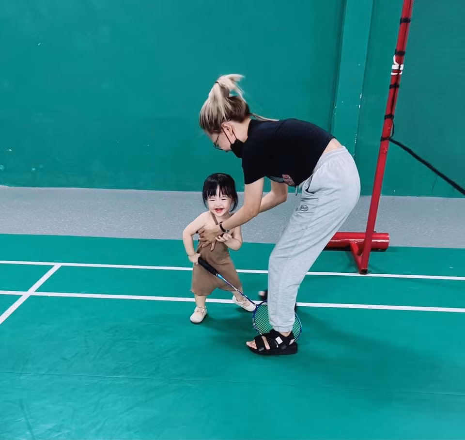 Nụ cười tỏa nắng "đốn tim" người hâm mộ.