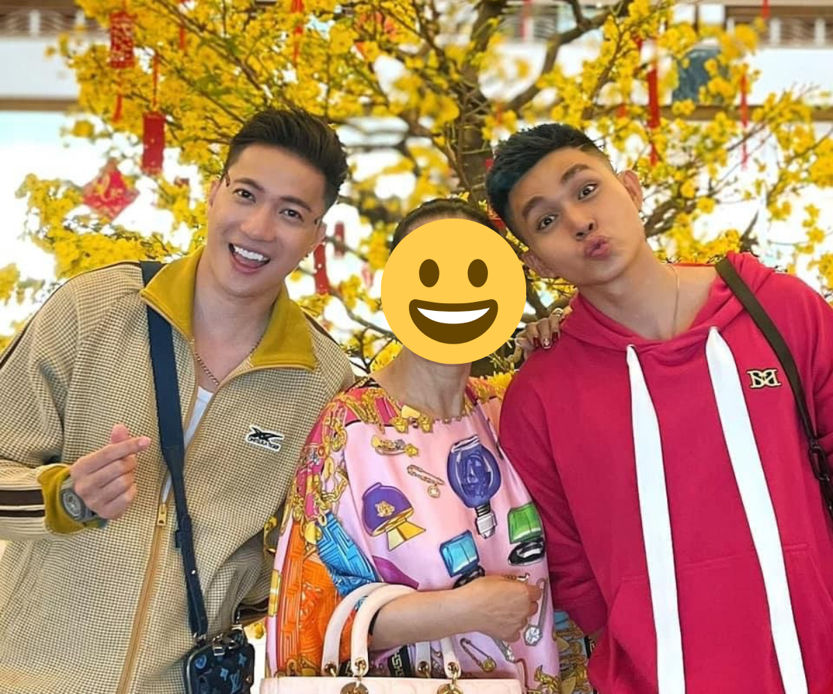 Anh cũng có mối quan hệ thân thiết với các thành viên trong nhóm nhạc. Anh cũng có mối quan hệ thân thiết với các thành viên trong nhóm nhạc.