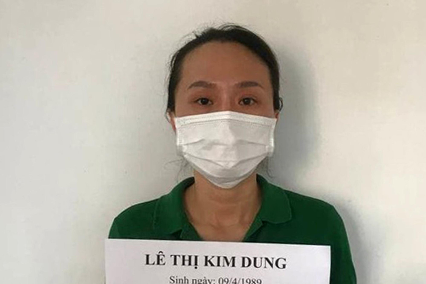Lê Thị Kim Dung bị khởi tố vì trục lợi từ tiêm vắc xin COVID-19.