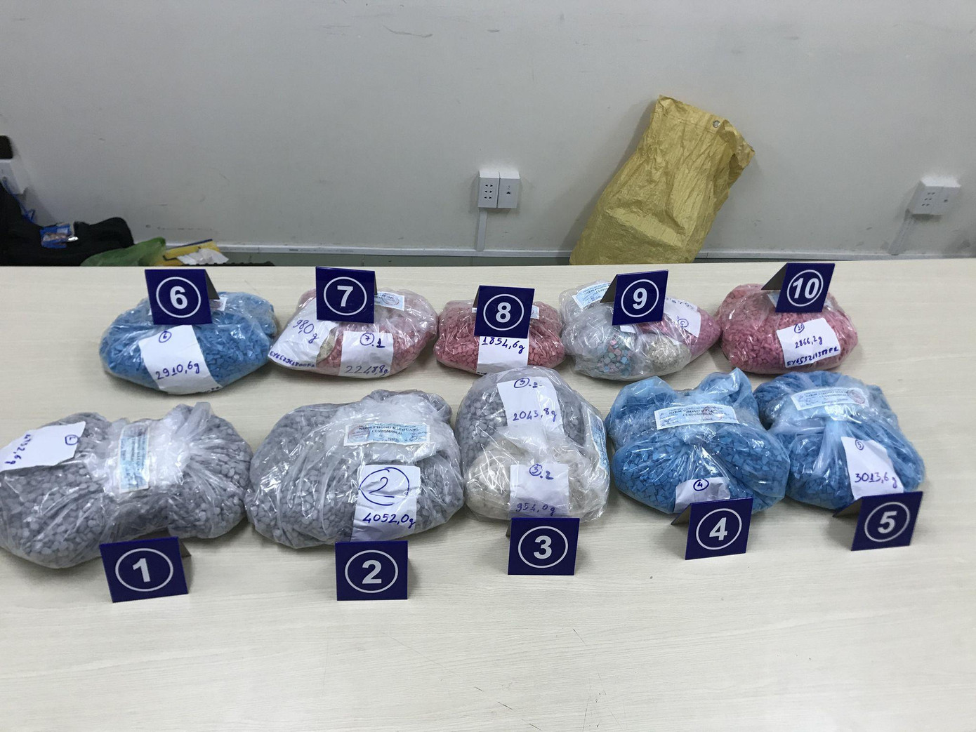 Hơn 30kg ma túy các loại bị thu giữ. Hơn 30kg ma túy các loại bị thu giữ.