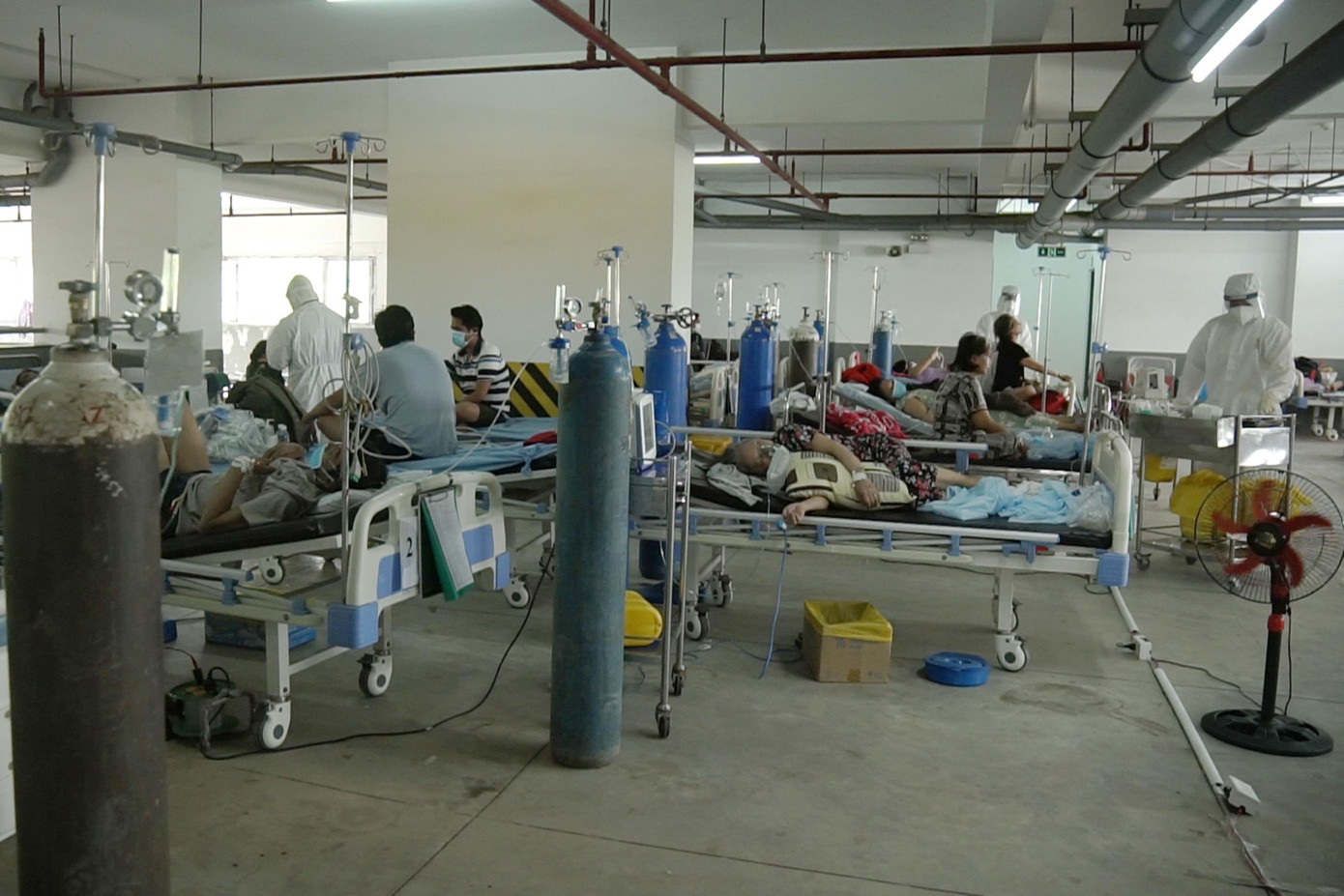 Những bệnh nhân có dấu hiệu trở nặng sau khi cấp cứu tại chỗ nếu không cải thiện, bệnh viện sẽ liên hệ các bệnh viện tuyến cao hơn để chuyển viện.