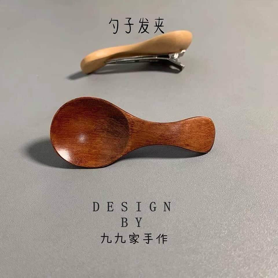 Chiếc muỗng này nhìn trông cưng xỉu! Chiếc muỗng này nhìn trông cưng xỉu!