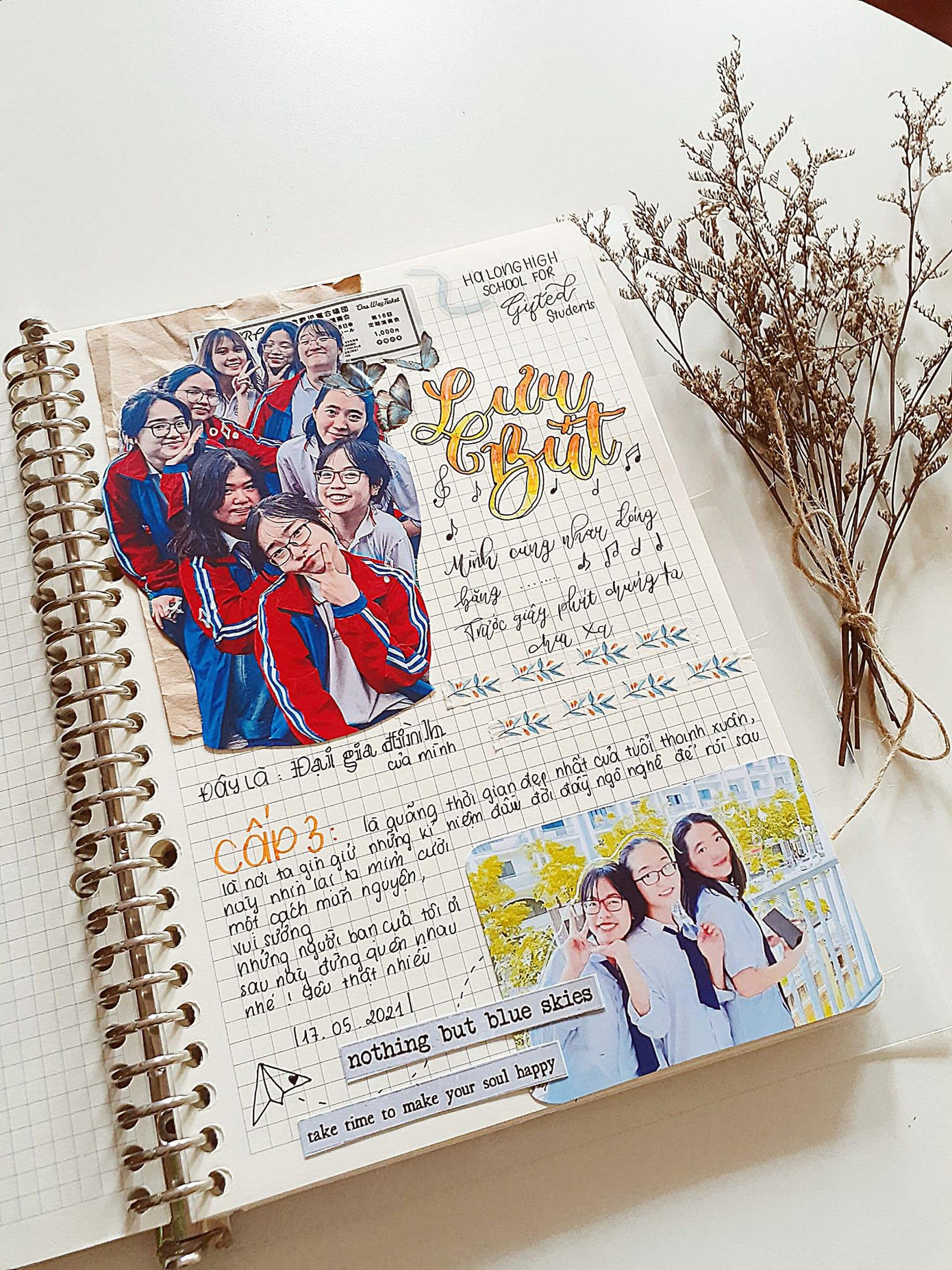 Viết lưu bút bằng chữ calligraphy hay cách trang trí sổ bullet journal đều vô cùng ấn tượng. (Ảnh: Nguyễn Thị Ngọc Huyền) Viết lưu bút bằng chữ calligraphy hay cách trang trí sổ bullet journal đều vô cùng ấn tượng. (Ảnh: Nguyễn Thị Ngọc Huyền)