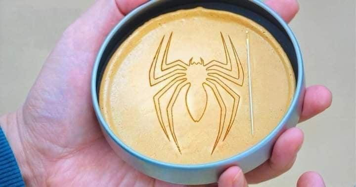 Phiên bản "Người Nhện" này mà gặp trong Squid Game thì dàn cast chỉ biết thốt lên "u là trời"! Phiên bản "Người Nhện" này mà gặp trong Squid Game thì dàn cast chỉ biết thốt lên "u là trời"!