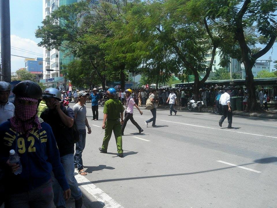 Tin mới về vụ giải cứu nữ sinh bị khống chế ở nhà riêng ảnh 3