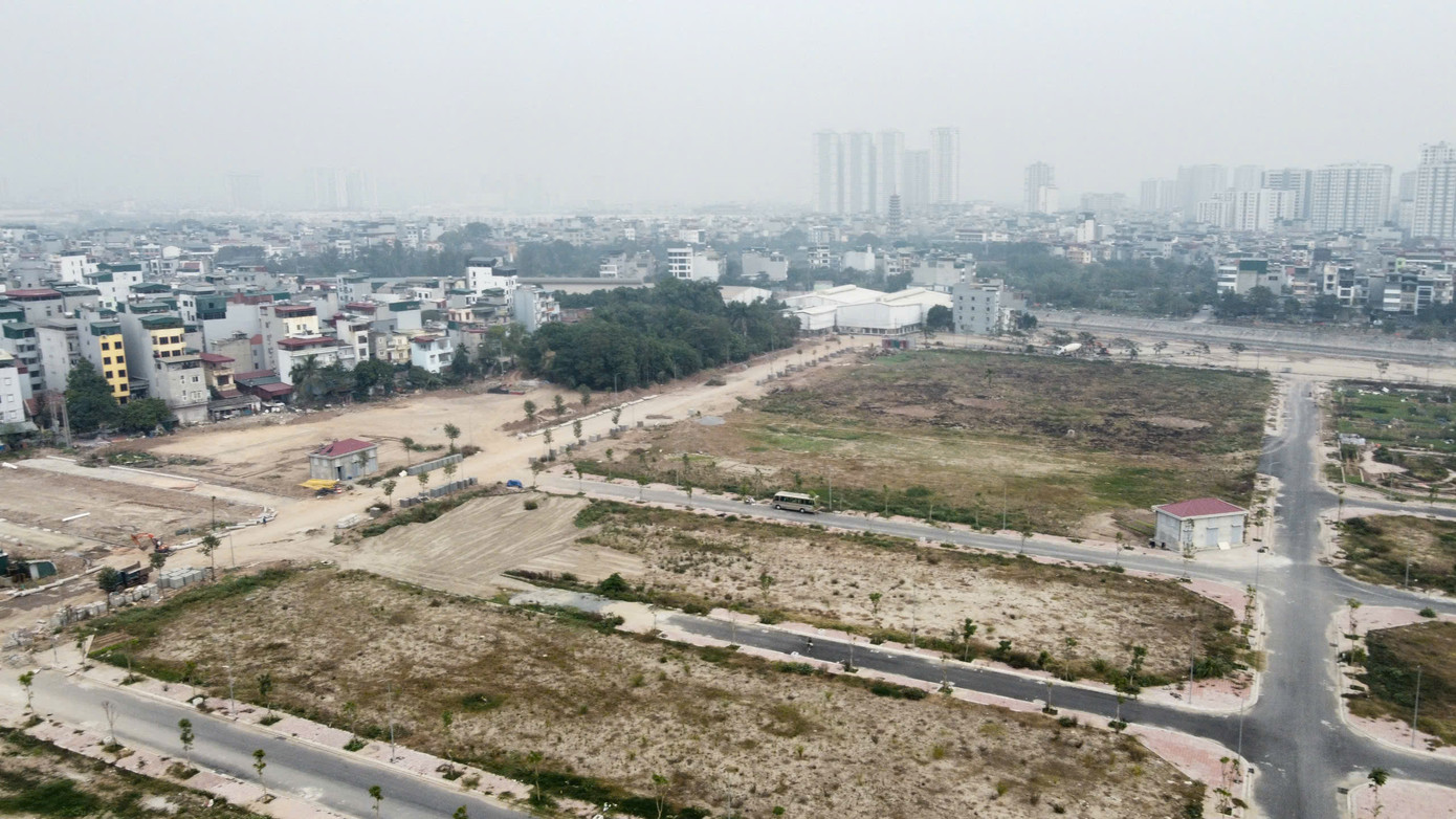 Văn phòng Đăng ký đất đai Hà Nội có trách nhiệm chỉnh lý hồ sơ địa chính, cơ sở dữ liệu đất đai theo quy định.