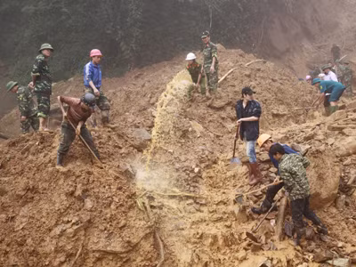 Tính đến hết ngày 8-9, đã tìm được 19/20 nạn nhân bị vùi lấp Ảnh: Tuấn Nguyễn